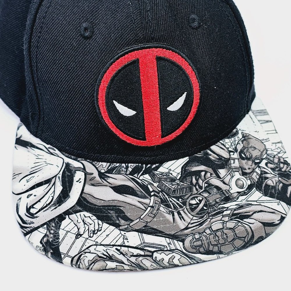 2 Marvel Comics Deadpool Logo Mens Black Hat Cap Comic Print Visor Snapback - Picture 5 of 11